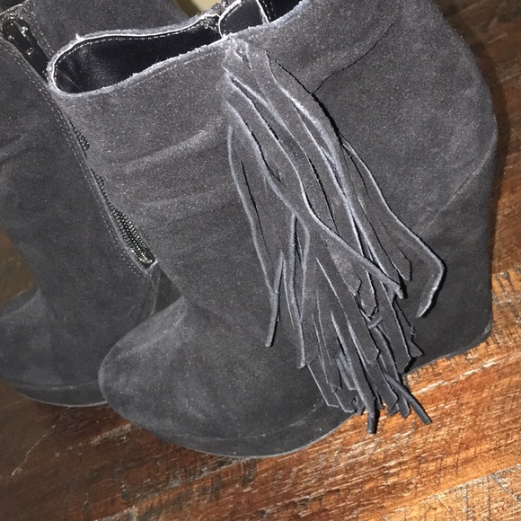 Express Black Fringe Wedge Booties - Picture 3 of 8